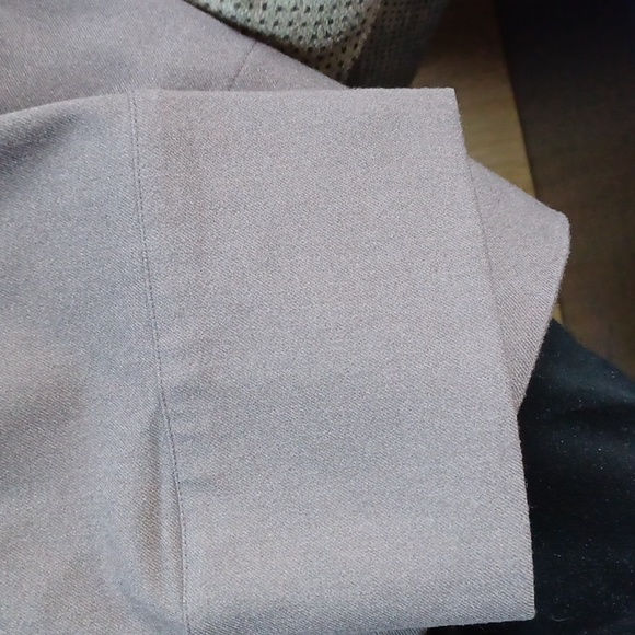 BCBG Wool Blend Embellished Neckline Tunic Top- Sz. Sm - Picture 7 of 10